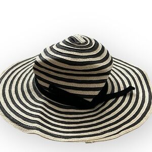 Ellen Tracy Floppy Brim Sun Hat Tan & Gray Stripe Wide Brim